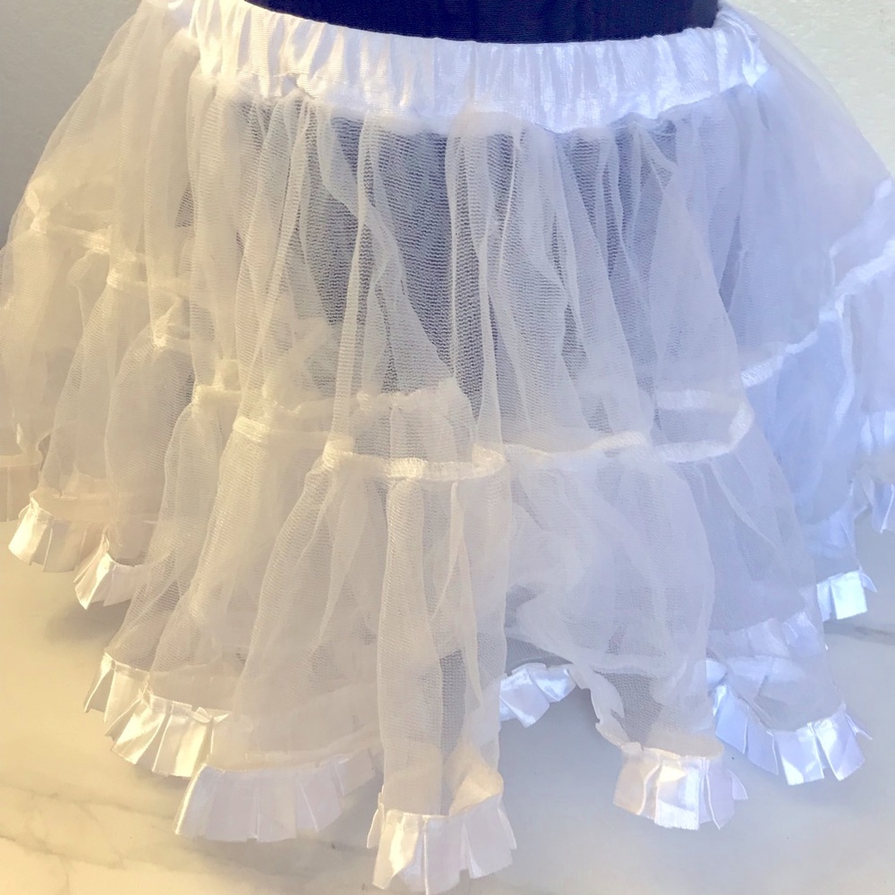 White Petticoat